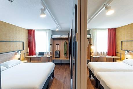 Standard Family Suite with 2 Connecting Rooms - Breakfast included