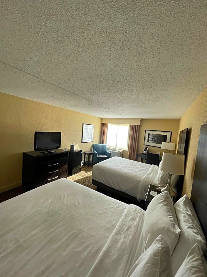 Holiday Inn Express Philadelphia Penns Landing By IHG