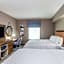 Hampton Inn & Suites Kittery-Portsmouth