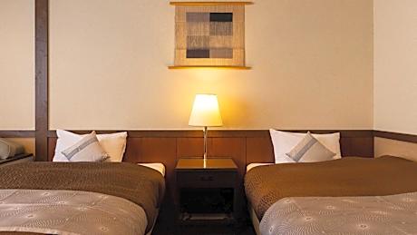 Superior Triple Room-Main BLD