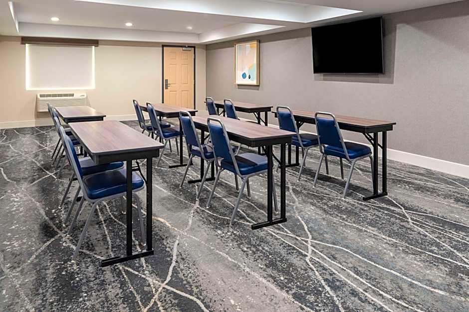 Ramada by Wyndham Modesto Yosemite Area