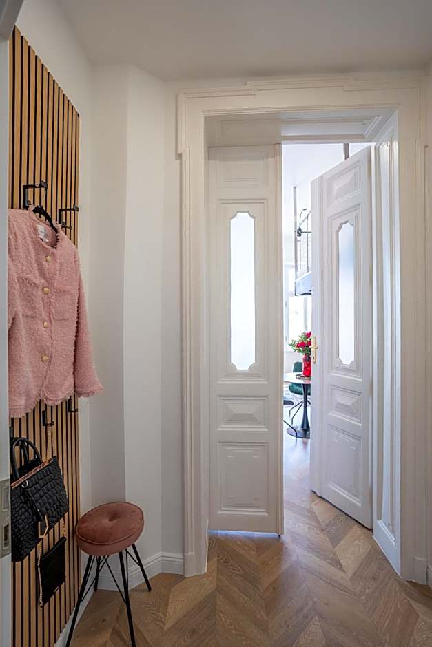 V62 studio apartments- Downtown Sopron