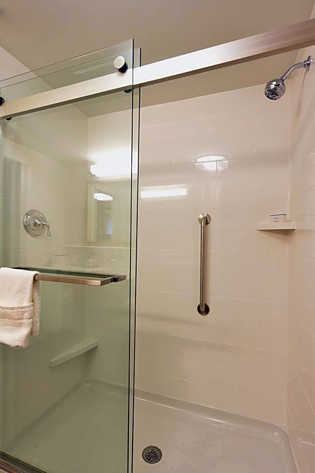 Hampton Inn By Hilton & Suites Chippewa Falls
