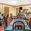 Days Inn & Suites by Wyndham Bridgeport - Clarksburg