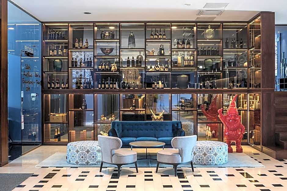 Falkensteiner Club Funimation Borik