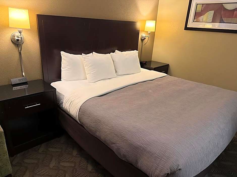 Quality Inn Hyde Park Poughkeepsie North