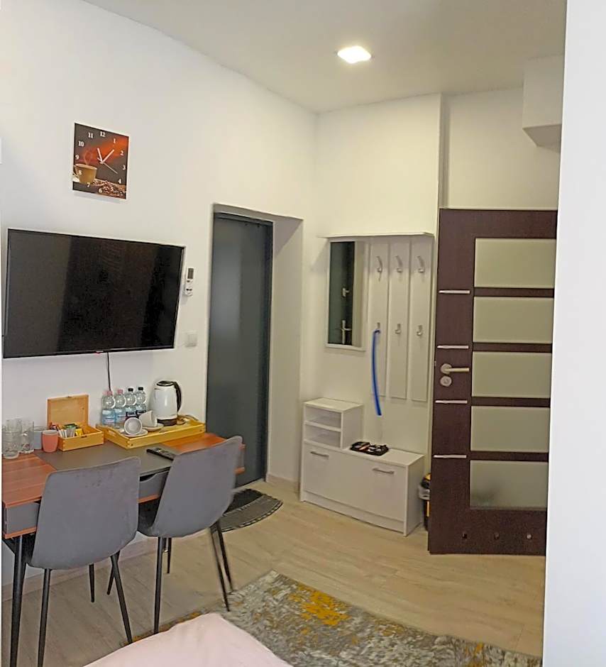 Comfort Stay, EV, Parking