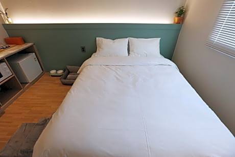 Deluxe Double (Pet allowed)