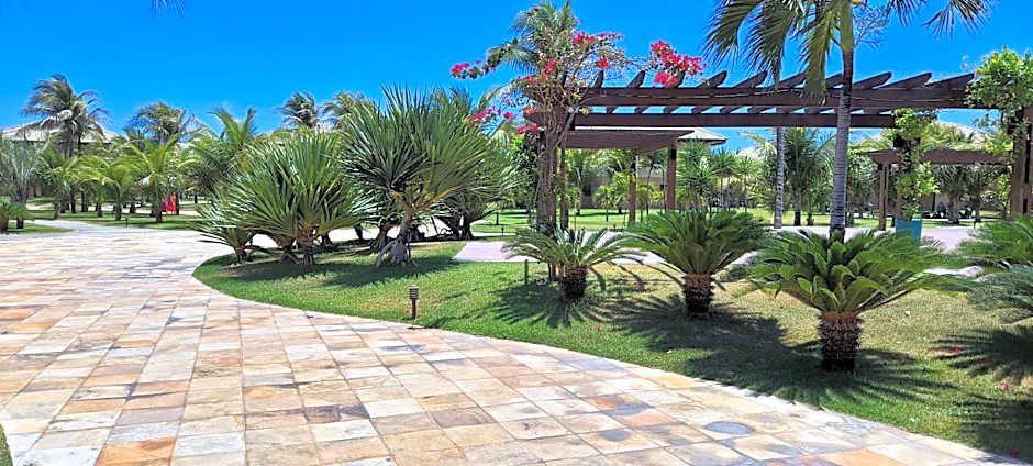 PARAÍSO FRENTE MAR - VG SUN CUMBUCO PARA 4 PESSOAS - COM HIDRO, SAUNA, PISCINA, COZINHA COMPLETA, PARQUINHO E WI-Fl