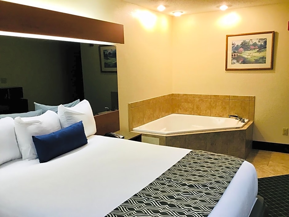 Microtel Inn & Suites by Wyndham Augusta/Riverwatch