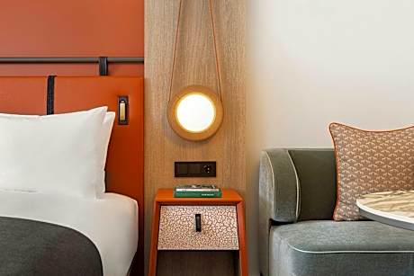 Superior, Guest room, 1 King, Church view, High floor