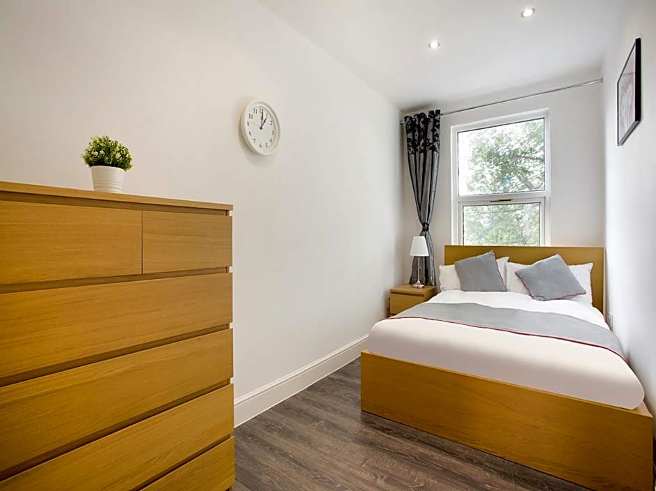 The Broadway Hotel - London Heathrow