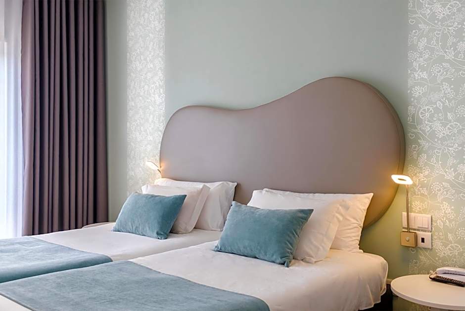 Hotel Rosa Mística by Umbral