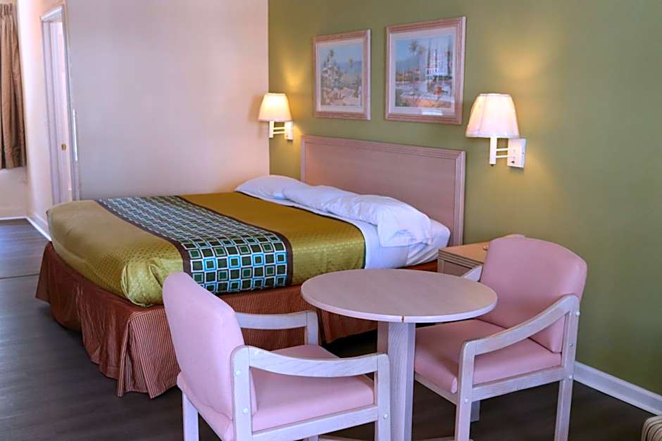 Woodstream Inn