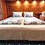 Kap House Family Hotel