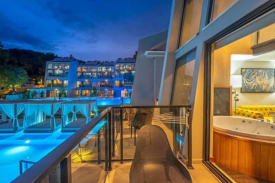 Orka Cove Hotel Penthouse & Suites Adults Only