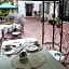 Villa La Dogana B&B di Charme - Historic Villa with a beautiful garden - private parking