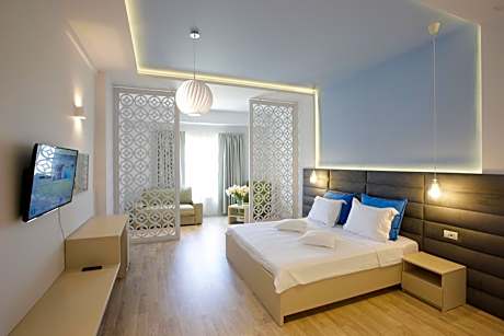 Family Room without Balcony