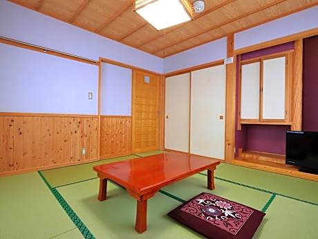 Japanese-Style Room with Shared Bathroom - Annex