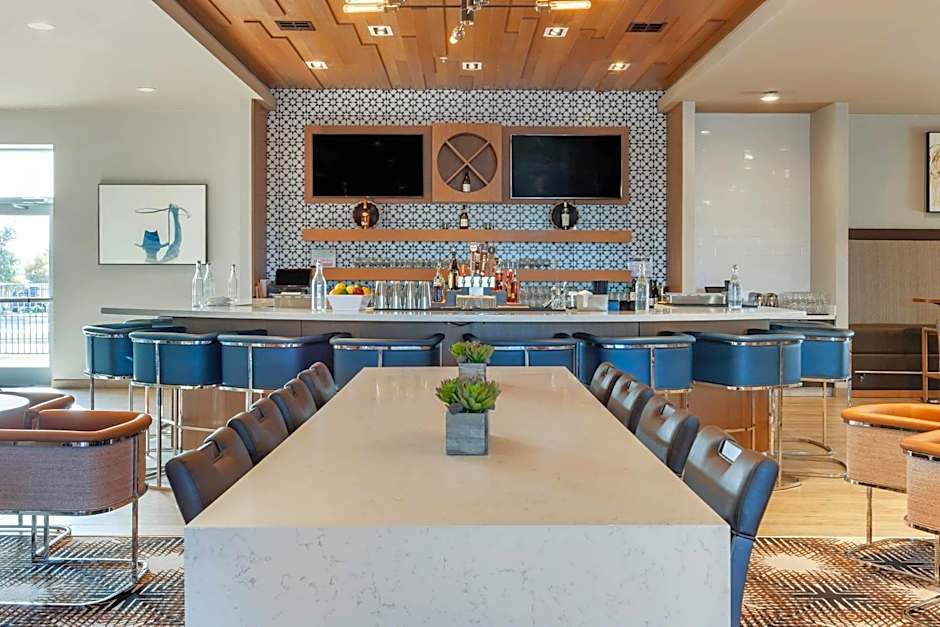 Cambria Hotel Richardson - Dallas