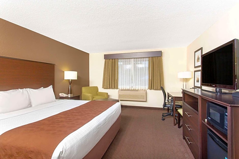AmericInn by Wyndham Rhinelander