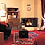 Country Club Hotel & Suites