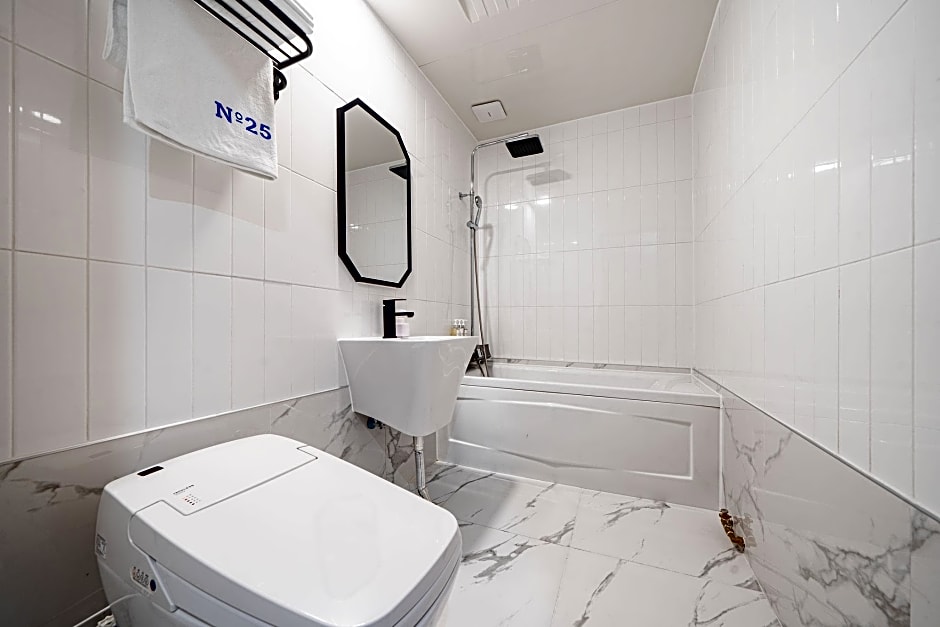 NO.25 Gwangju Sangmu