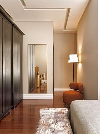 Double Room with View