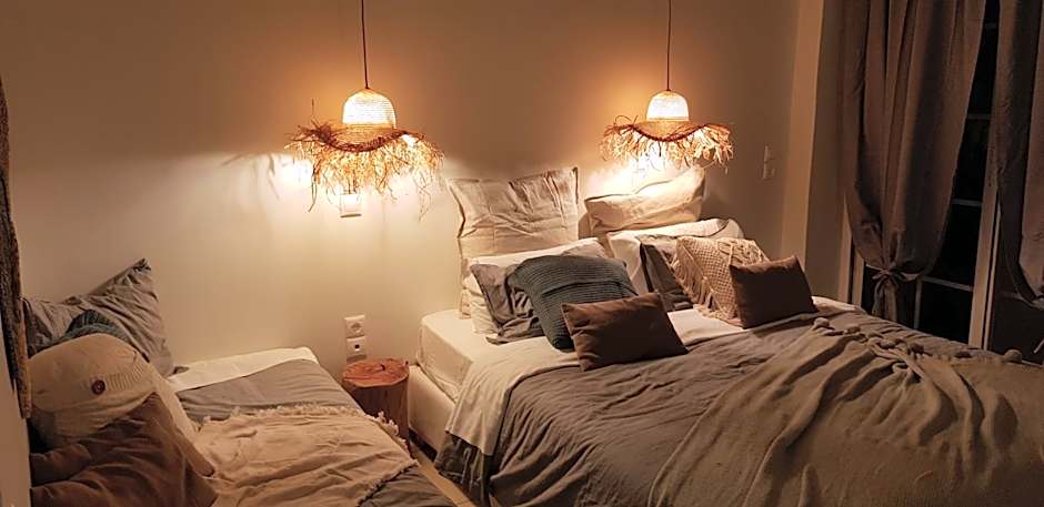 Arcadia Luxury Rooms Seaside Cuisine