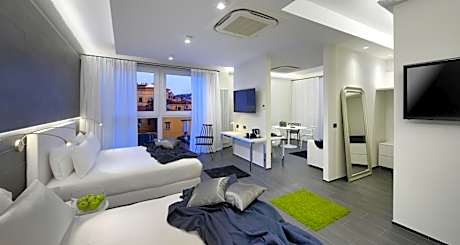 Suite with City View