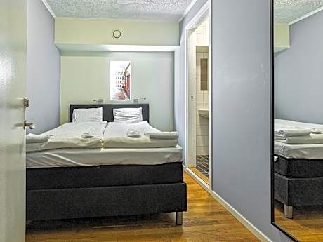 Double or Twin Room with Shower (No window)