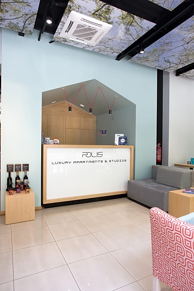 Polis Apartments