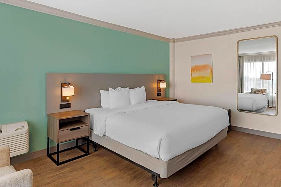 Comfort Inn & Suites Ormond Beach Oceanfront