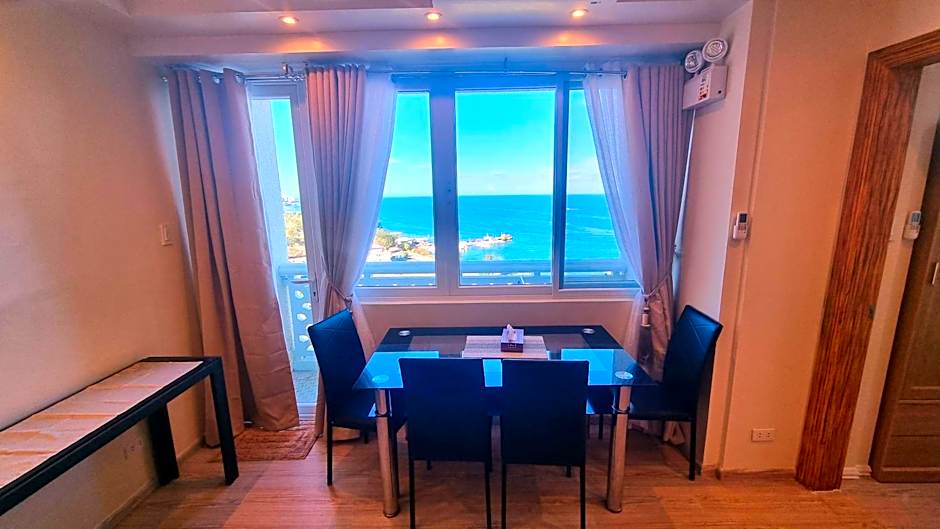 La Mirada Residences