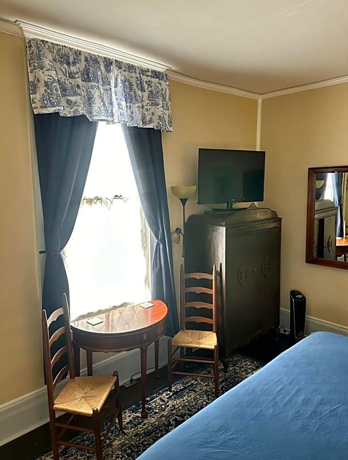 Belmont Inn