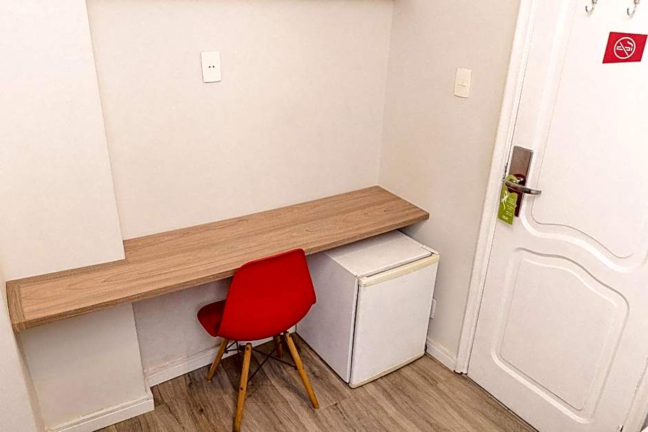 CLH Suites Domingos Ferreira