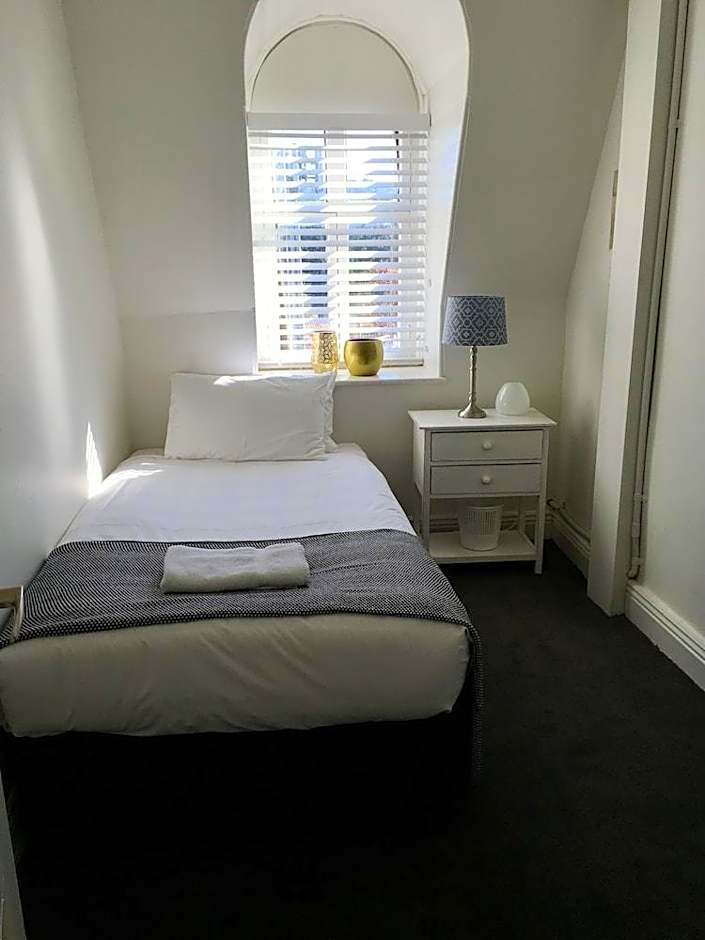 The Grand Hotel Healesville