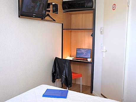 Standard Room - 2 Single Beds