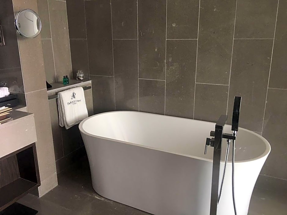 Dongguan  DeRucci Hotel