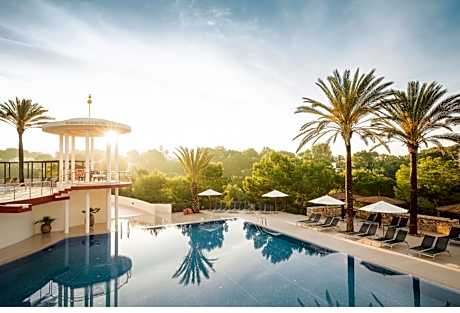 ROBINSON Cala Serena