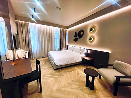 Superior Family Room