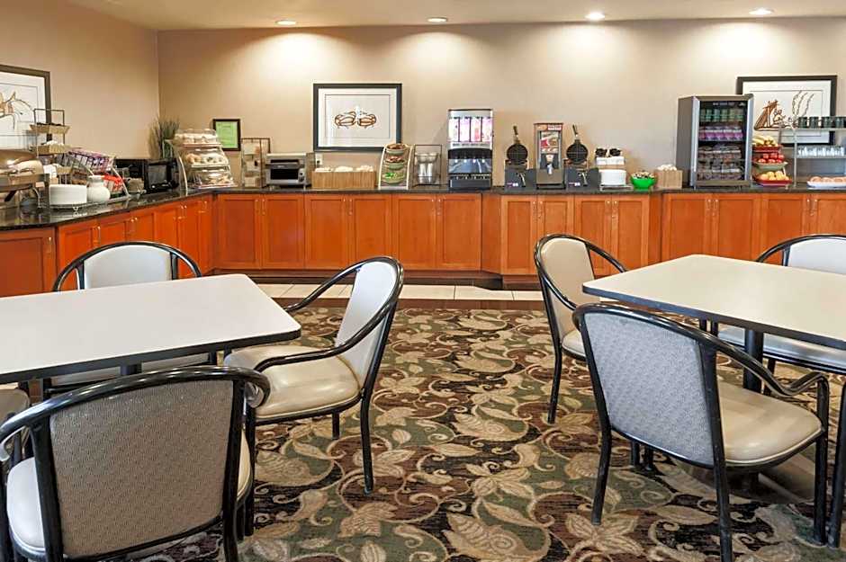 Wingate by Wyndham Edmonton West