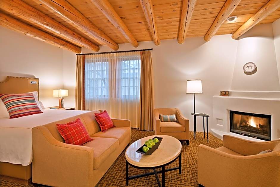 Rosewood Inn of the Anasazi