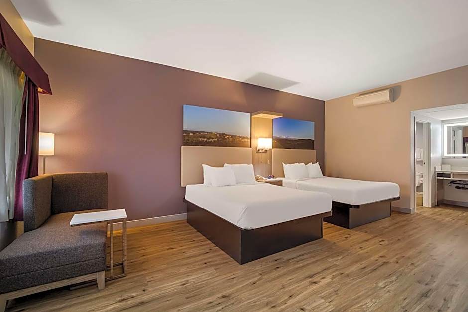 Best Western Diamond Bar Hotel & Suites