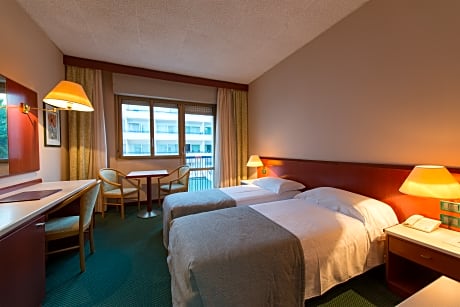 Economy room - no balcony