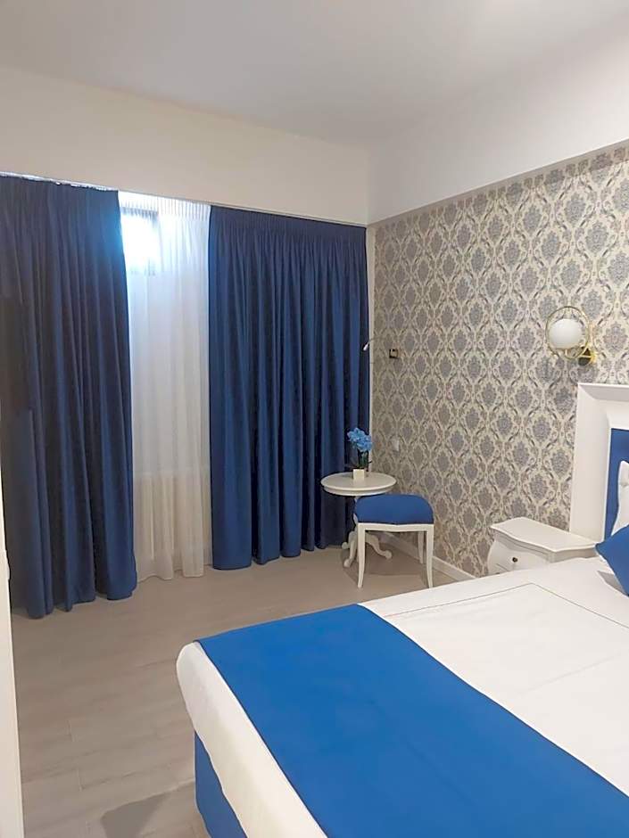 Old Town Boutique Hotel