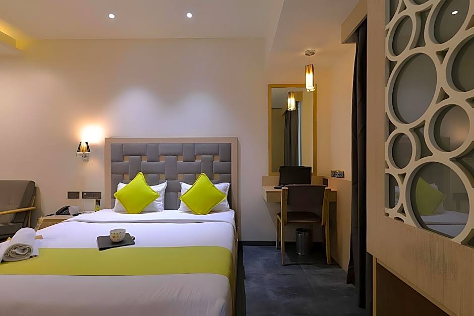 Hotel Sifat International