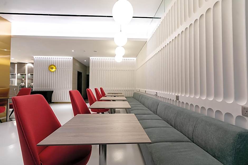 The Upper House, Batu Kawan