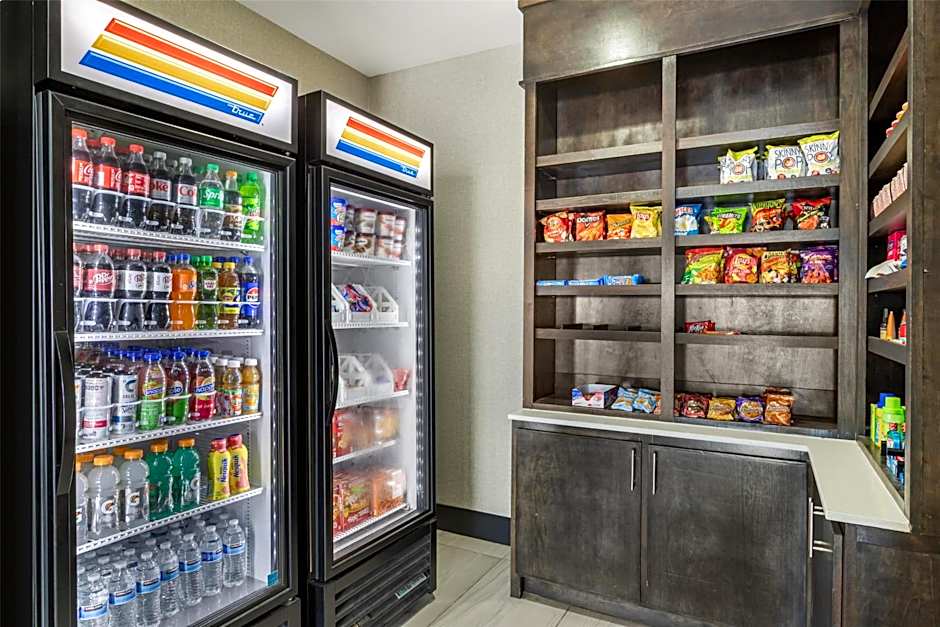 Best Western Plus Waller Hotel