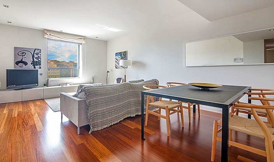 You Stylish City Center Apartments